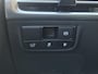 Hyundai Tucson 1.6 T-GDI PHEV Comfort Smart / Facelift Model / Dealer onderhouden / Fabrieksgarantie tot 09-2029 / Head Up Display / Trekgewicht 1210 kg / Elektrische achterklep / Achteruitrijcamera / Draadloze telefoon lader / Apple Carplay Android Auto / Stuur- & Stoelverwarming / Keyless Entry/Start /