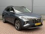 Hyundai Tucson 1.6 T-GDI PHEV Comfort Smart 4WD / Sky / Dealer Onderhouden / Trekhaak / 1350KG Trekgewicht / Schuif Kantel Dak / Adaptive Cruise / Apple Carplay&Adnroid Auto / Keyless /