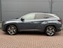 Hyundai Tucson 1.6 T-GDI PHEV Comfort Smart 4WD / Sky / Dealer Onderhouden / Trekhaak / 1350KG Trekgewicht / Schuif Kantel Dak / Adaptive Cruise / Apple Carplay&Adnroid Auto / Keyless /
