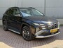 Hyundai Tucson 1.6 T-GDI PHEV Premium Sky 4WD Facelift Model / Eerste Eigenaar / Schuif Kantel Dak / Trekhaak / Elektrische Stoelen met Geheugen / Head-Up Display / 360º Camera /