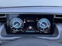 Hyundai Tucson 1.6 T-GDI PHEV Comfort Smart 4WD / Dealer Onderhouden / Trekhaak / SOH 100% / 1350KG Trekgewicht / Fabrieksgarantie tot 01-2029 / Stuur & Stoelverwarming / Elektrische Achterklep / Navigatie / Adaptief cruise control / Apple Carplay Android Auto / Krell Audio Systeem / Keyless Entry & Start /