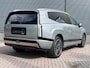 Hyundai Ioniq 9 Lounge AWD 6p. 110.3 kWh / Voor-achter stoelverwarming / Voor-achter stoelverkoeling / BOSE geluidsysteem / Warmtepomp / Elektrisch verstelbare voorstoelen met geheugen / 360° camera / Dodehoekcamera / Panoramisch glazen dak / Verwarmd stuurwiel / Vehicle-to-Load / 800V snellaadsysteem /