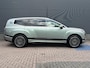 Hyundai Ioniq 9 Lounge AWD 6p. 110.3 kWh / Voor-achter stoelverwarming / Voor-achter stoelverkoeling / BOSE geluidsysteem / Warmtepomp / Elektrisch verstelbare voorstoelen met geheugen / 360° camera / Dodehoekcamera / Panoramisch glazen dak / Verwarmd stuurwiel / Vehicle-to-Load / 800V snellaadsysteem /