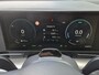 Hyundai Kona 1.6 GDI HEV Premium Sky | 18-inch lichtmetalen velgen met 215/55 R18-banden | Apple Carplay/Android Auto|telefoonintegratie premium | Ecotronic Gray Pearl