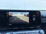 Hyundai Kona Electric Pure Edition 64.8 kWh / Navigatie / Apple Carplay & Android Auto / Airco / Achteruitrijcamera / Stuur & Stoelverwarming /