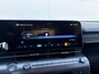 Hyundai Kona Electric Pure Edition 64.8 kWh / Navigatie / Apple Carplay & Android Auto / Airco / Achteruitrijcamera / Stuur & Stoelverwarming /