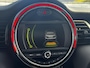 MINI Cooper 3-Deurs 1.5 Pepper Serious Business / Stoelverwarming voor / Navigatie / Parkeersensoren achter / Panorama Dak / Airco Climate Control