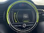 MINI Cooper 3-Deurs 1.5 Pepper Serious Business / Stoelverwarming voor / Navigatie / Parkeersensoren achter / Panorama Dak / Airco Climate Control