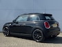 MINI Cooper 3-Deurs 1.5 Pepper Serious Business / Stoelverwarming voor / Navigatie / Parkeersensoren achter / Panorama Dak / Airco Climate Control
