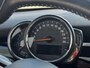MINI Cooper 3-Deurs 1.5 Pepper Serious Business / Stoelverwarming voor / Navigatie / Parkeersensoren achter / Panorama Dak / Airco Climate Control