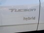 Hyundai Tucson 1.6 T-GDI HEV Premium / Lederen Bekleding / Stoelverwarming & Verkoeling / Elektr. Verstelbare Stoelen met Geheugen / 360 graden Camera /