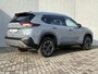 Nissan X-Trail 1.5 e-Power Tekna Fabrieksgarantie t/m 05-2028 / Apple Carplay/Android Auto / Adaptieve Cruise Control / Stoel-/Stuur-/Voorruitverwarming / Elektrische Achterklep / All-Season banden / Navigatie / Achteruitrijcamera /