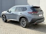 Nissan X-Trail 1.5 e-Power Tekna Fabrieksgarantie t/m 05-2028 / Apple Carplay/Android Auto / Adaptieve Cruise Control / Stoel-/Stuur-/Voorruitverwarming / Elektrische Achterklep / All-Season banden / Navigatie / Achteruitrijcamera /