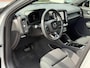 Volvo XC40 Single Motor Extended Range Plus 82 kWh / Dealer Onderhouden / 94.18% SOH / Elektrische Trekhaak / 1500KG Trekgewicht / Apple Carplay&Android Auto / Achteruitrij Camera /