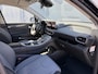 Hyundai Santa Fe 1.6 T-GDI PHEV Comfort Smart / Dealer onderhouden / Fabrieksgarantie tot 03-2028 / 1.350 kg trekhaak Afneembaar / Navigatie / Dodehoek Detectie / Camera / Elektr. Stoelen / Stoelverwarming / Krell Audio /