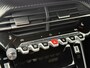 Peugeot 208 1.2 Hybrid 100 e-DCS6 GT / Dealer Onderhouden / Elektrische Stoelen / Stoel Verwarming / Keyless / Adaptive Cruise /