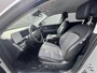 Hyundai Ioniq 5 Connect 77.4 kWh / Fabrieksgarantie tot 05-2028 / Accu SoH 100 % / 1.600 kg trekgewicht / WLTP 507 km stad 710 km / CCS snel laden / Elektr. stoelen & klep / Stuur-, stoel- en achterbankverwarming / 19" LM wielen /