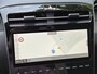 Hyundai Tucson 1.6 T-GDI PHEV Comfort Smart 4WD / Dealer onderhouden / Fabrieksgarantie tot 05-2027 / All season banden / Stuur- & Stoelverwarming / Trekgewicht 1350 kg / Elektrische achterklep / Achteruitrijcamera / Apple Carplay Android Auto /