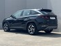 Hyundai Tucson 1.6 T-GDI PHEV Comfort 4WD / Fabrieksgarantie tot 07-2027 / Accu SoH 100 % / 1.350 kg trekgewicht / Navigatie / Stuur- & Stoelverwarming / Apple Carplay Android / 19" LM wielen /