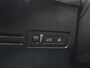 Volvo XC40 1.5 T5 Recharge R-Design Expression / Leder interieur / Stoelverwarming / Elektrisch verstelbare stoel + Geheugenfunctie / DAB+