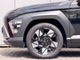 Hyundai Kona 1.6 GDI HEV Comfort Smart / Fabrieksgarantie tot 2-2030 / Stoel- & Stuurverwarming / Navigatie / Achteruitrijcamera / Adaptive Cruise Control / Climate Control / LED Verlichting /