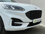 Ford Kuga 2.5 PHEV ST-Line X / Dealer onderhouden / Trekgewicht 1.500 kg / Navigatie / Stuur-, stoel- & achterbankverwarming / Parkeer assistent / Camera 360°  / Elektrische stoel & klep / 18" LM wielen / Adaptief cruise control / Apple Carplay/Android Auto /