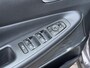Hyundai Santa Fe 1.6 T-GDI HEV Comfort Smart / Dealer Onderhouden / Trekhaak / 1650 KG Trekgewicht / Stoel Verwarming / Elektrische Stoelen / Achteruitrij Camera / Apple Carplay & Android Auto /