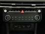 Hyundai Tucson 1.6 T-GDI PHEV Premium Sky 4WD /Accu SoH 100 % / Fabrieksgarantie tot 10-2029 / Panorama schuifdak / Dealer Onderhouden / HUD / Apple Carplay Android Auto / Camera / Elektr. stoelen & klep / Stoelventilatie / Stuur-, stoel- en achterbankverwarming / Stoelverkoeling / 19" LM wielen & All Season banden /
