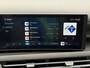 Hyundai Tucson 1.6 T-GDI PHEV Premium Sky 4WD /Accu SoH 100 % / Fabrieksgarantie tot 10-2029 / Panorama schuifdak / Dealer Onderhouden / HUD / Apple Carplay Android Auto / Camera / Elektr. stoelen & klep / Stoelventilatie / Stuur-, stoel- en achterbankverwarming / Stoelverkoeling / 19" LM wielen & All Season banden /