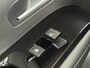 Hyundai Tucson 1.6 T-GDI PHEV Premium Sky 4WD /Accu SoH 100 % / Fabrieksgarantie tot 10-2029 / Panorama schuifdak / Dealer Onderhouden / HUD / Apple Carplay Android Auto / Camera / Elektr. stoelen & klep / Stoelventilatie / Stuur-, stoel- en achterbankverwarming / Stoelverkoeling / 19" LM wielen & All Season banden /