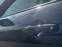 Toyota Yaris Cross 1.5 Hybrid Dynamic / Navigatie / Apple Carplay / Achteruitrijcamera / Stuur-, Stoel en voorruitverwarming / Trekhaak