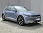 Hyundai Ioniq 5 Connect+ 77.4 kWh / SOH 100% / Dealer onderhouden / Fabrieksgarantie tot 12-2028 / CCS snelladen / All season banden / Elektrische achterklep / Rondomzicht camera / Warmtepomp / Climate control / Stuur- Stoel & Achterbank verwarming / Adaptief cruise control /