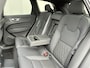 Volvo XC60 2.0 T8 Plug-in hybrid AWD Ultra Bright / 12-2025 / Facelift / Schuif-/Kantel dak / All-Season banden 19 / Stoel-/Stuur-/Achterbankverwarming / Zeer Luxe /
