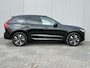 Volvo XC60 2.0 T8 Plug-in hybrid AWD Ultra Bright / 12-2025 / Facelift / Schuif-/Kantel dak / All-Season banden 19 / Stoel-/Stuur-/Achterbankverwarming / Zeer Luxe /