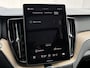 Volvo XC60 2.0 T8 Plug-in hybrid AWD Ultra Bright / 12-2025 / Facelift / Schuif-/Kantel dak / All-Season banden 19 / Stoel-/Stuur-/Achterbankverwarming / Zeer Luxe /