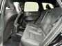 Volvo XC60 2.0 T8 Plug-in hybrid AWD Ultra Bright / 12-2025 / Facelift / Schuif-/Kantel dak / All-Season banden 19 / Stoel-/Stuur-/Achterbankverwarming / Zeer Luxe /