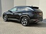 Hyundai Tucson 1.6 T-GDI PHEV Comfort Smart 4WD / Fabrieksgarantie tot 05-2027 / Dealer onderhouden / Navigatie / Camera / Apple Carplay/Android Auto / Stuur- en stoelverwarming / 19" LM wielen /