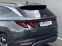 Hyundai Tucson 1.6 T-GDI PHEV Comfort Smart 4WD / Fabrieksgarantie tot 02-2027 / Afn. trekhaak 1.350 kg / Navigatie / Apple Carplay Android / Camera / Stuur- & stoelverwarming /19" LM wielen /