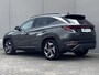 Hyundai Tucson 1.6 T-GDI PHEV Comfort Smart 4WD / Fabrieksgarantie tot 02-2027 / Afn. trekhaak 1.350 kg / Navigatie / Apple Carplay Android / Camera / Stuur- & stoelverwarming /19" LM wielen /