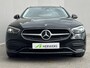 Mercedes-Benz C-klasse Estate 300 e Luxury Line / Dealer onderhouden / 1.800 kg elektrische trekhaak / Elektrische stoelen & Achterklep / Navi / Apple Carplay Android / 17" LM wielen /