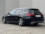 Mercedes-Benz C-klasse Estate 300 e Luxury Line / Dealer onderhouden / 1.800 kg elektrische trekhaak / Elektrische stoelen & Achterklep / Navi / Apple Carplay Android / 17" LM wielen /