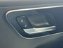 Mercedes-Benz C-klasse Estate 300 e Luxury Line / Dealer onderhouden / 1.800 kg elektrische trekhaak / Elektrische stoelen & Achterklep / Navi / Apple Carplay Android / 17" LM wielen /