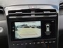 Hyundai Tucson 1.6 T-GDI PHEV Comfort Smart 4WD / Fabrieksgarantie tot 02-2029 / Dealer onderhouden / Glazen schuif- en kanteldak / Stuur- & Stoelverwarming / Trekgewicht 1350 kg / Achteruitrijcamera / Apple Carplay Android Auto / Adaptief cruise control /