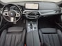 BMW 5-Serie Touring 530e xDrive Business Edition Plus / Accu SOH 98% / Drie fase laden / Apple Carplay Android Auto / Trekgewicht 2000 kg / Elektrische achterklep / Achteruitrijcamera / Cruise control / Keyless Entry/Start / Climate control /