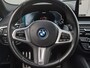 BMW 5-Serie Touring 530e xDrive Business Edition Plus / Accu SOH 98% / Drie fase laden / Apple Carplay Android Auto / Trekgewicht 2000 kg / Elektrische achterklep / Achteruitrijcamera / Cruise control / Keyless Entry/Start / Climate control /