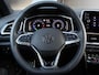 Volkswagen T-Roc 1.5 TSI DSG R-Line + IQ Drive pakket Automaat Navigatie Apple Carplay/Android Auto Climate control Lichtmetalen Velgen Extra Getint Glas LED
