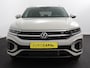 Volkswagen T-Roc 1.5 TSI DSG R-Line + IQ Drive pakket Automaat Navigatie Apple Carplay/Android Auto Climate control Lichtmetalen Velgen Extra Getint Glas LED