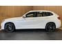 BMW X1 SDrive20i|M-PAKKET|BLACK&WHITE|AUTOMAAT|PANORAMADAK|SPORT VOLLEDER|STOELVERWARMING-V|NAVIGATIE|CLIMATE+CRUISE CONTROL|PDC-A