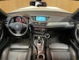 BMW X1 SDrive20i|M-PAKKET|BLACK&WHITE|AUTOMAAT|PANORAMADAK|SPORT VOLLEDER|STOELVERWARMING-V|NAVIGATIE|CLIMATE+CRUISE CONTROL|PDC-A