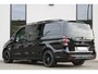 Mercedes-Benz V-klasse 300d / AMG / Exclusive / DC / 4-matic / Luchtvering / Pano / Elec Stoelen / Burmester / Vol Opties / NIEUWSTAAT.